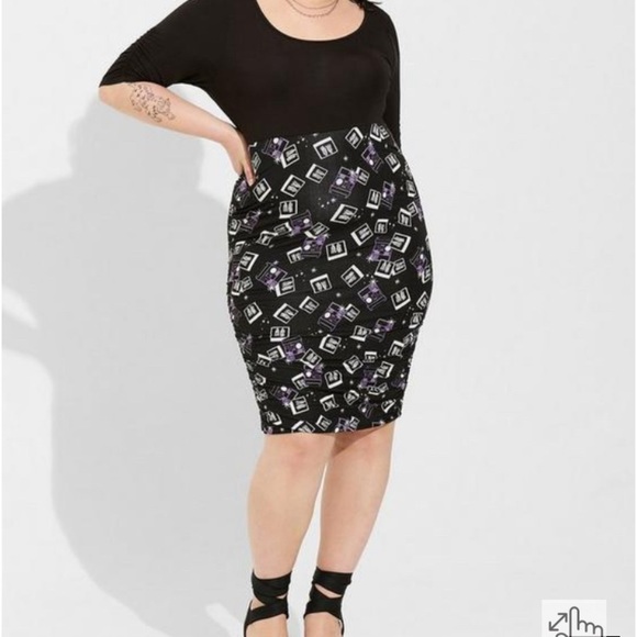 Retired! Beetlejuice mini super soft side shirring dress - Picture 5 of 7
